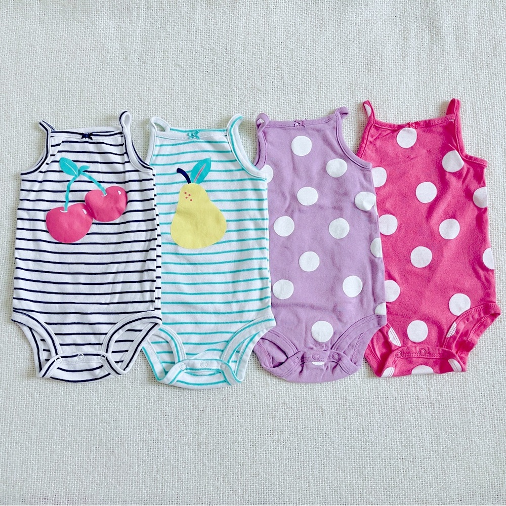 Baby girl clothes. Onesies. 12 months. Carter’s